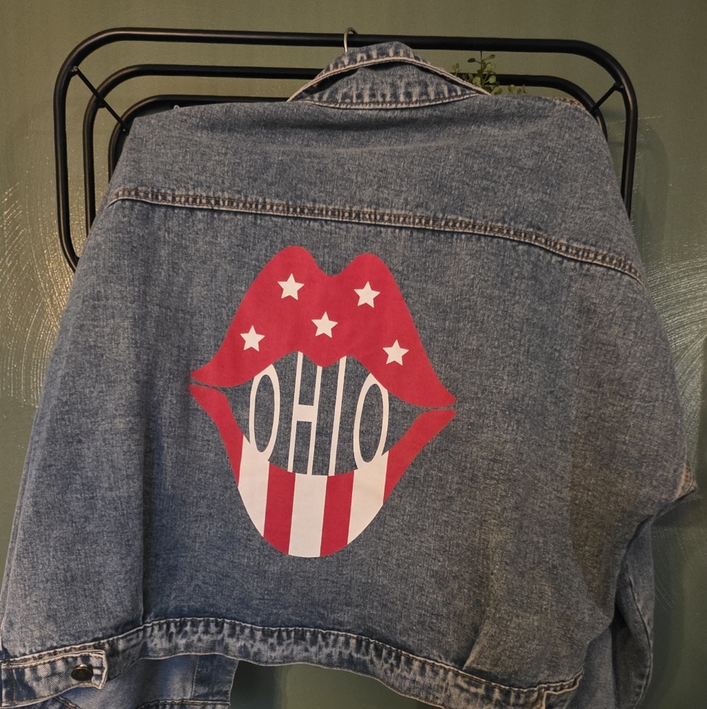 Ohio Graphic Women's Denim Jacket